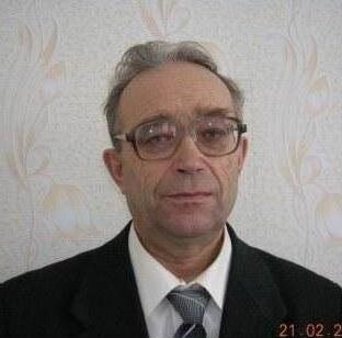 Ужакин Анатолий Иванович.